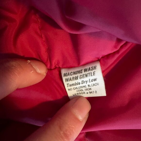 Vintage 70s Red Goose Down Puffer Jacket, Snap & Zip Closure, Trucker-Style Cut - Picture 7 of 11